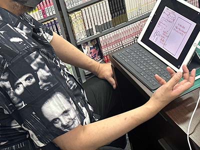 コマ割り演出